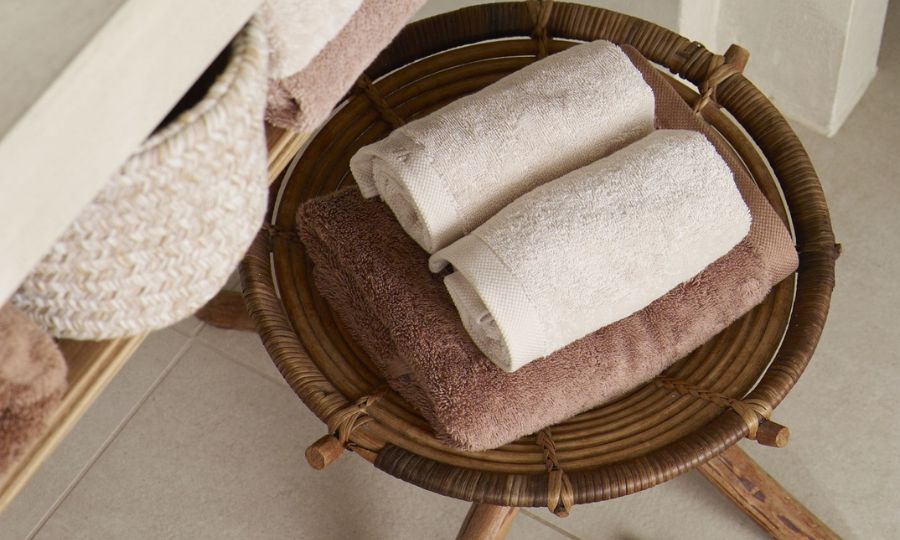 MIRRORANG Sakura douchegordijn, kersenbloesem douchegordijn, sets met haken voor badkamer woondecoratie, waterdicht polyester, 71 x 71 inch